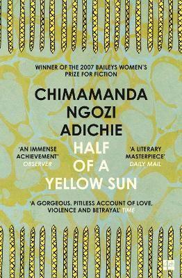 Half of a yellow sun (édition en anglais)